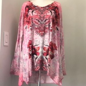 Passports Sharkbite V-neck Tunic size XL